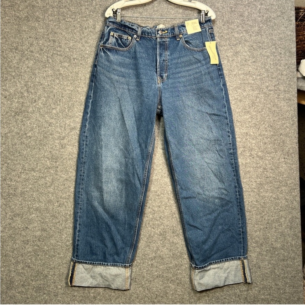 Universal Thread Mid Rise Baggy Fit Blue Jeans